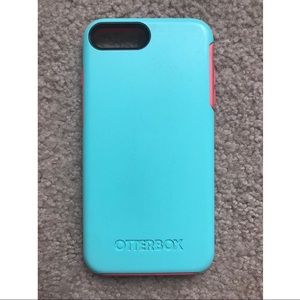 Otterbox Symmetry iPhone 7 Plus phone case